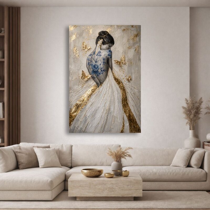 Alternative view of GILDED BLOSSOM GRACE